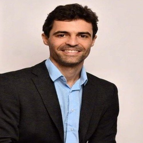 Dr. Paulo Henrique Teixeira Martins